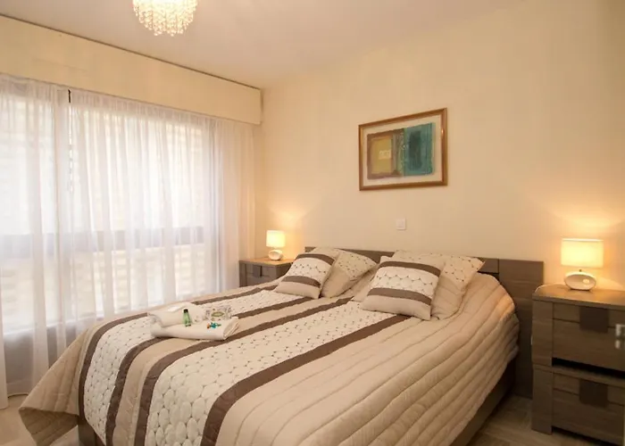 アパート Gray 2a7 *