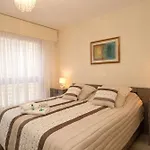 Apartment Gray 2a7 *